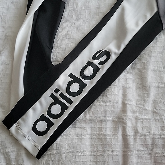 NWOT Adidas leggings - Picture 2 of 4